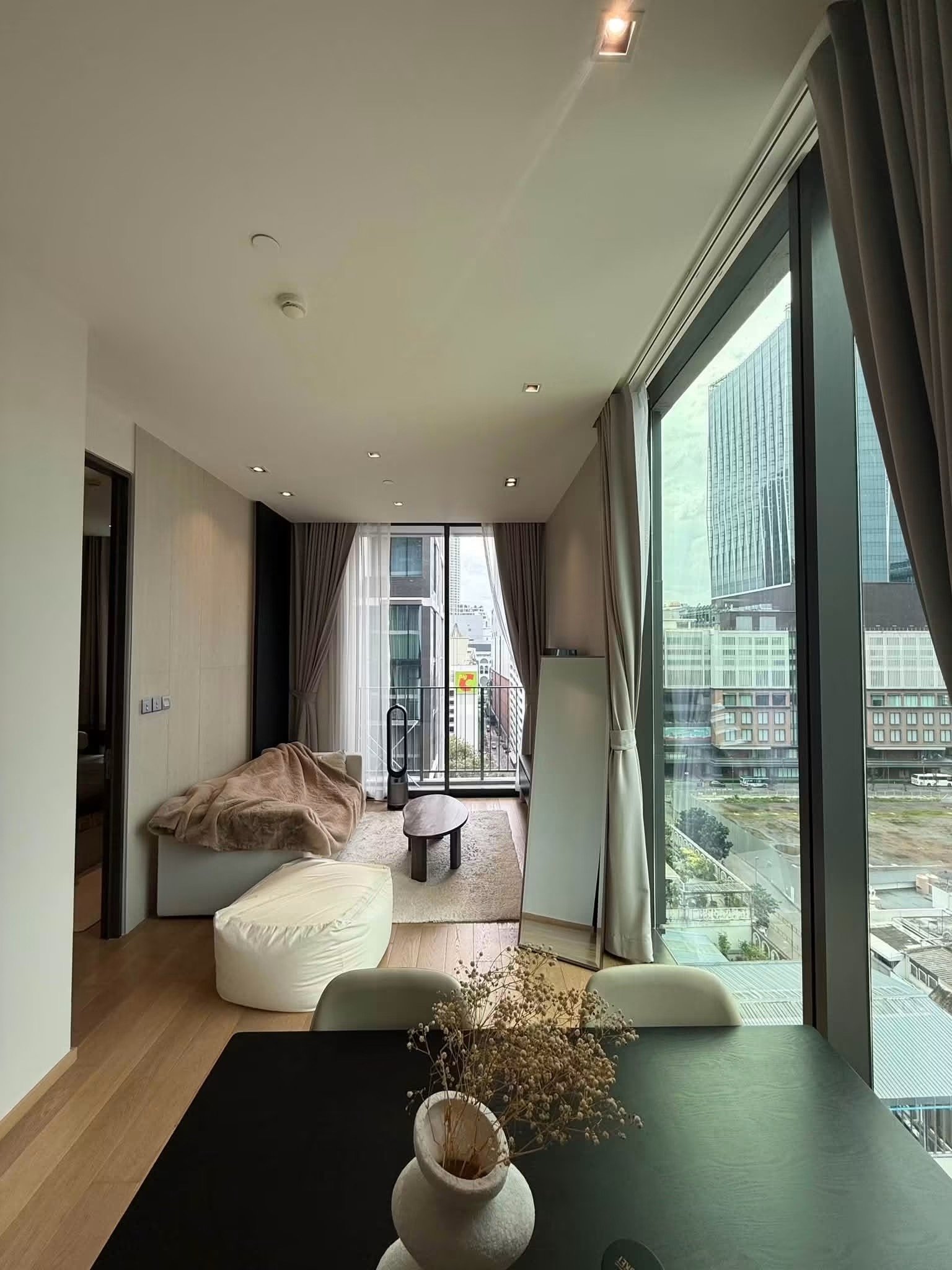 28 Chidlom — photo 3